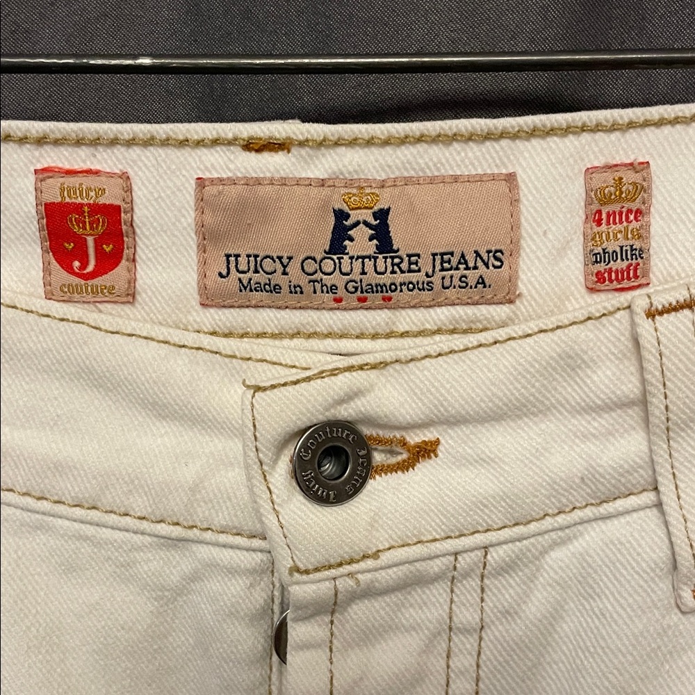 Women’s Vintage Juicy Couture Distressed Cream Capris Size 30